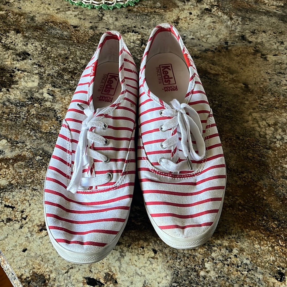 Striped keds